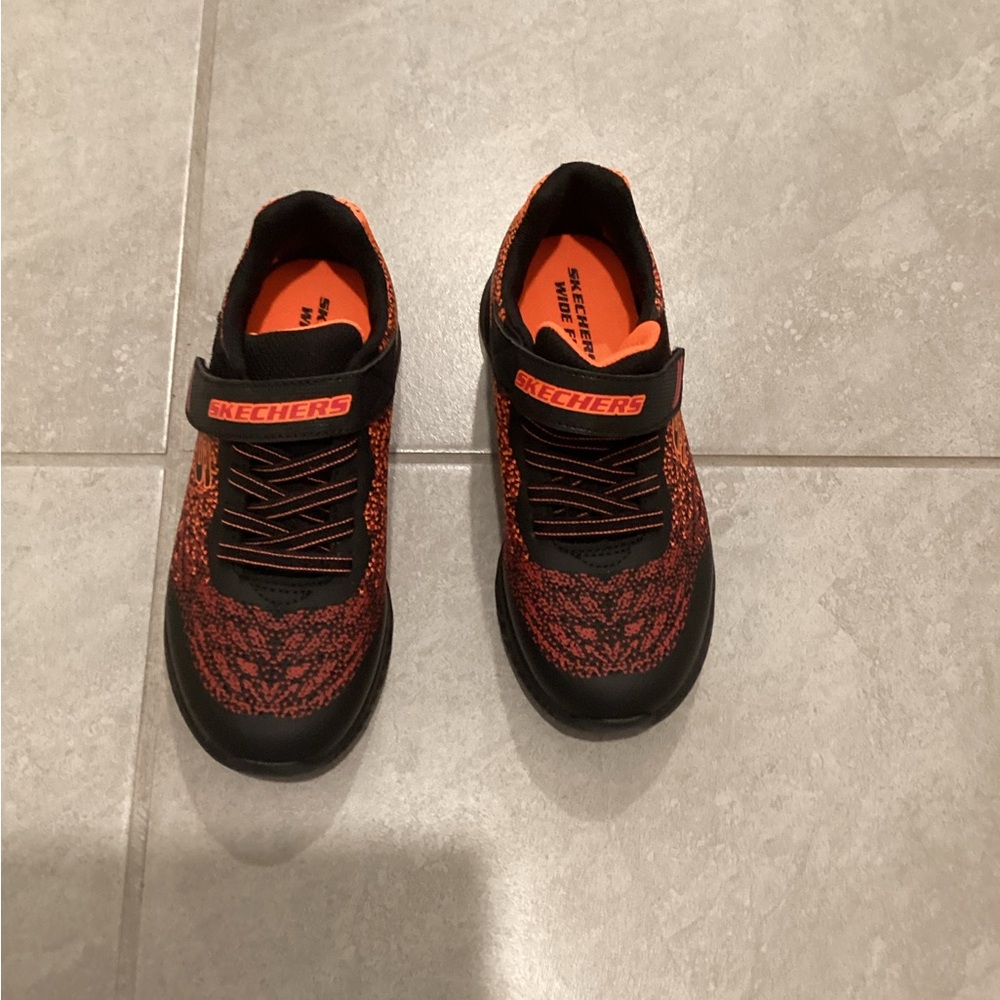 Skechers Black and Orange Sneakers